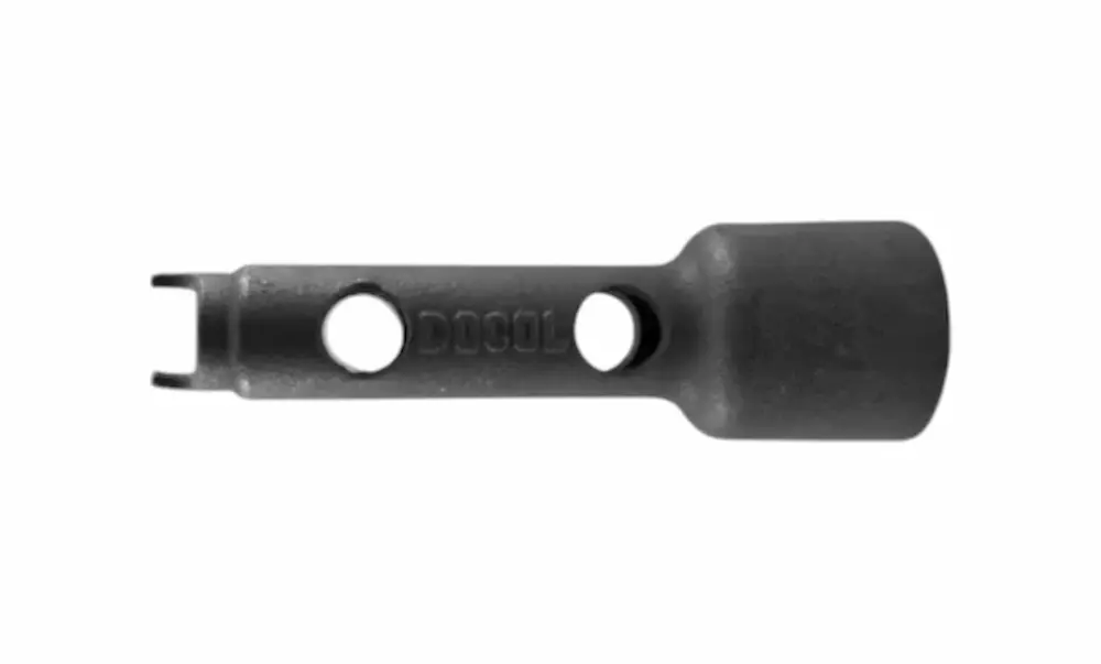 Llave Copa Docol 00116600 en mantenimiento de válvula de descarga